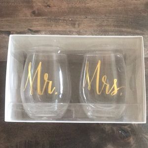 Mr. and Mrs. stemless wine glasses